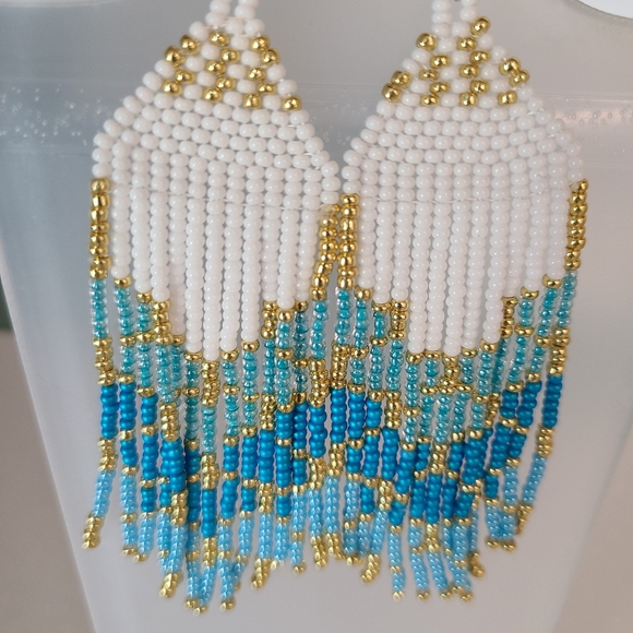 Handmade earrings( RESTOCKED) - Picture 2 of 9